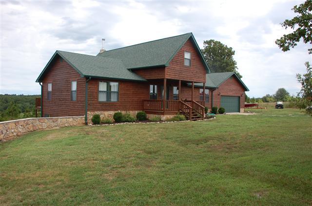 4301 County Road 7640 - Photo 1