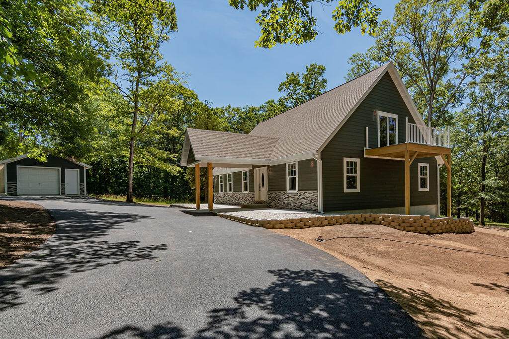 104 Turkey Tree Road - Photo 1