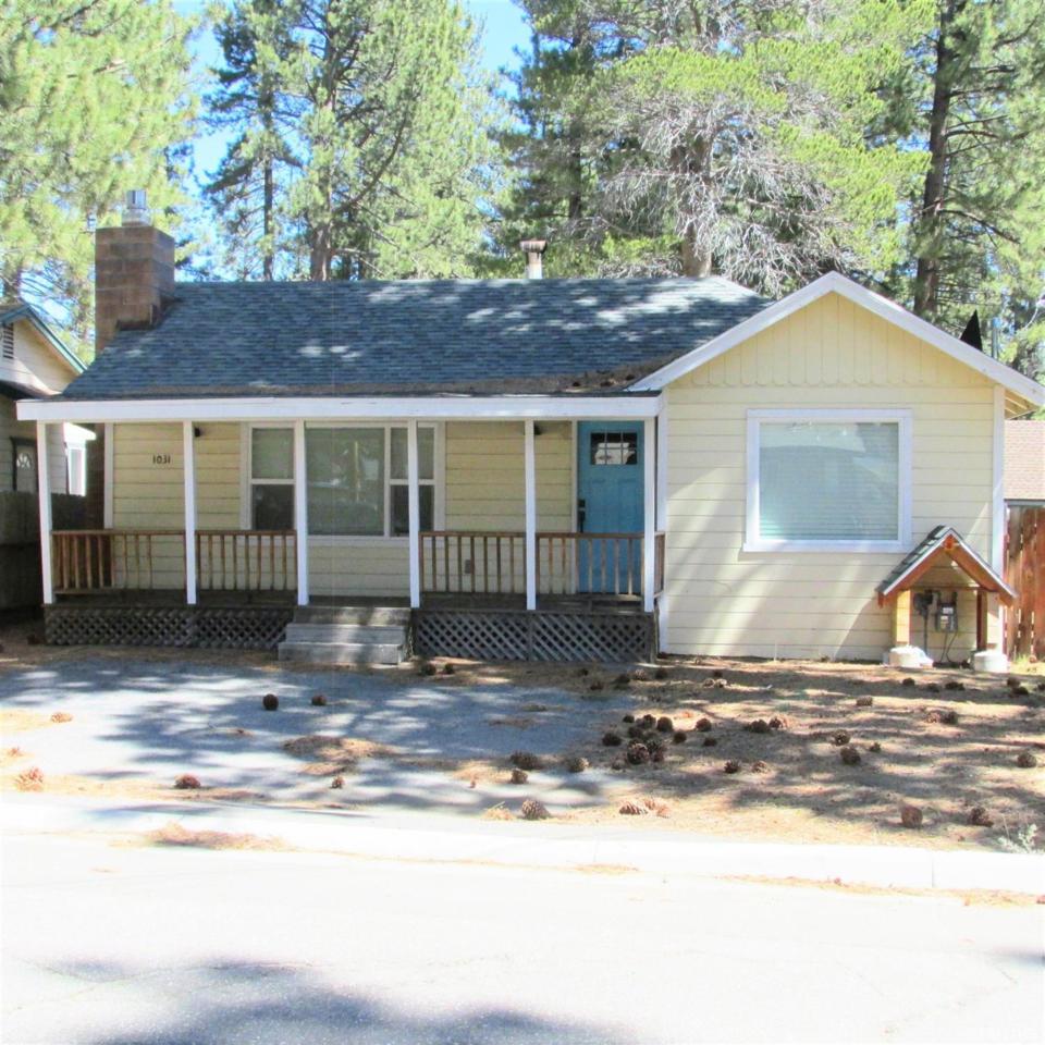 1031 Stockton Avenue - Photo 1