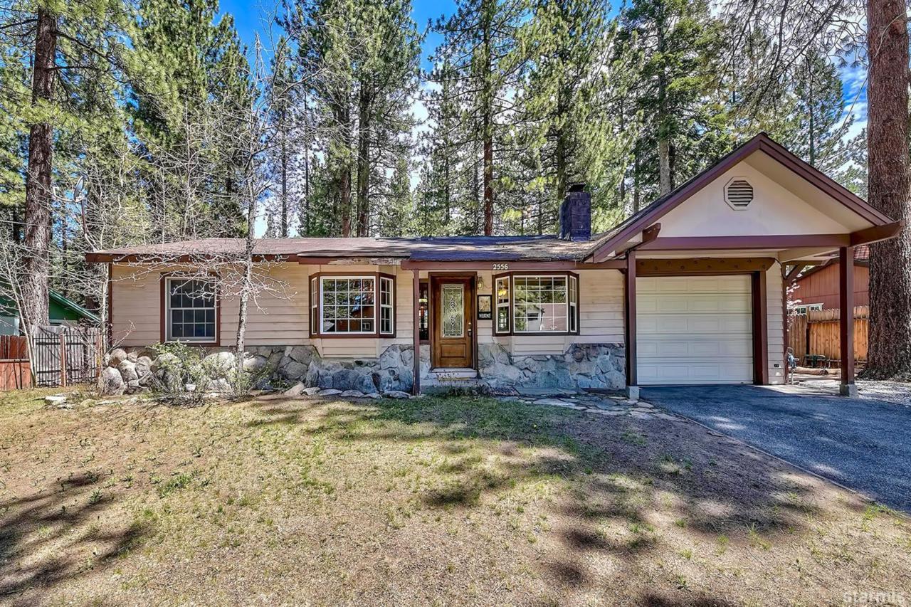2556 Humboldt Street - Photo 1