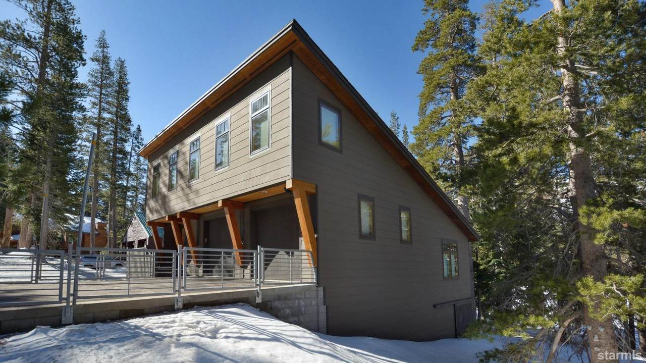 322 Meadows Drive - Photo 1