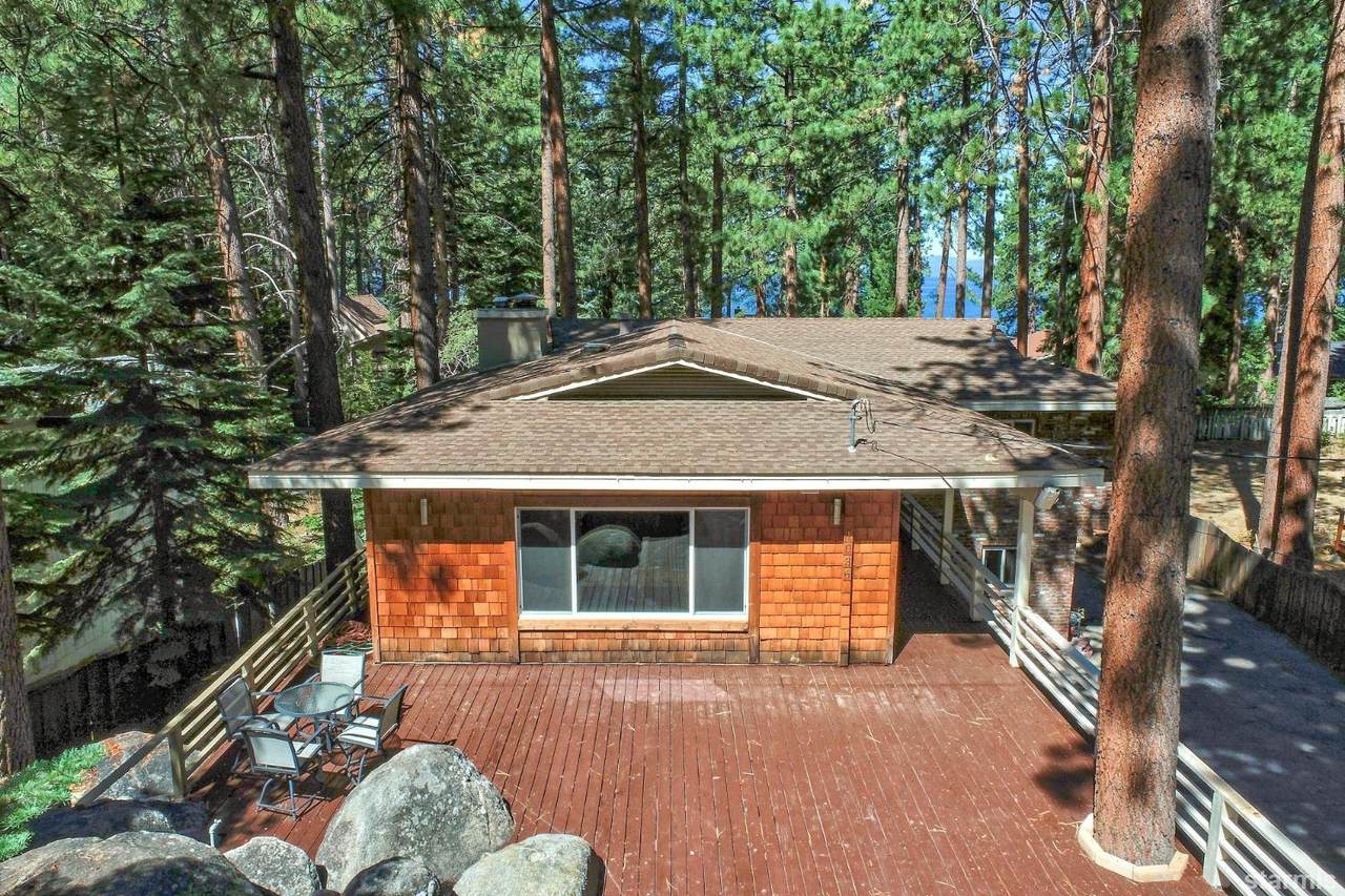 1036 Lynn - Photo 1