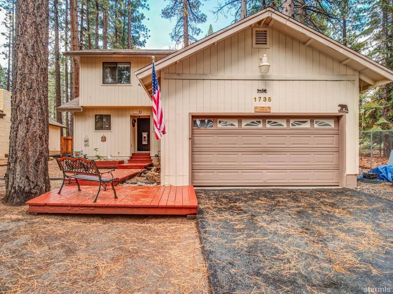 1735 Nadowa Street - Photo 1