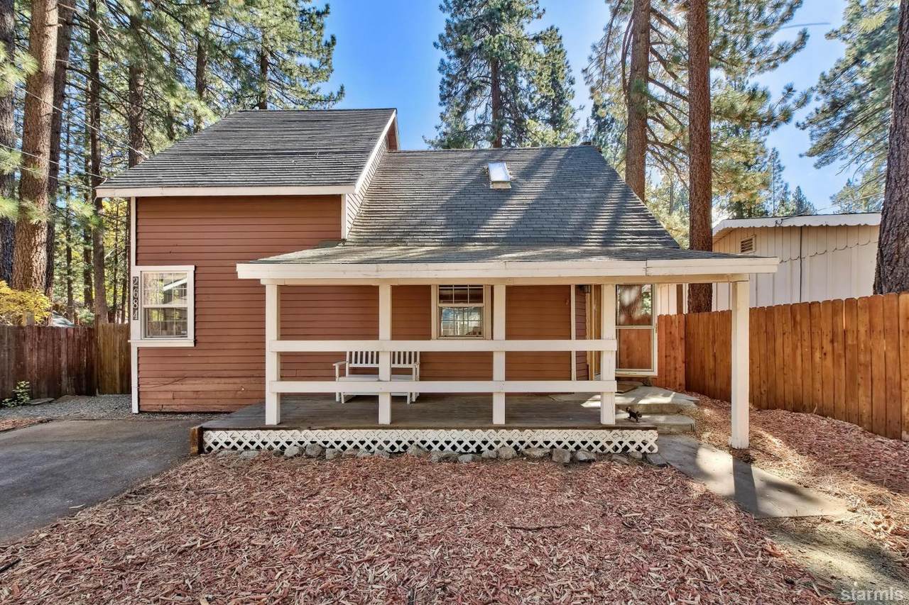 2684 Knox Avenue - Photo 1