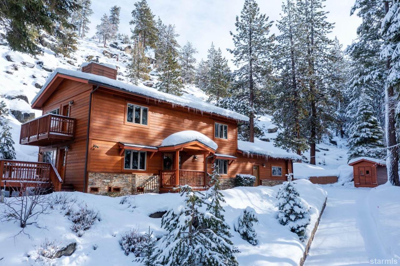 1711 Logan Creek - Photo 1