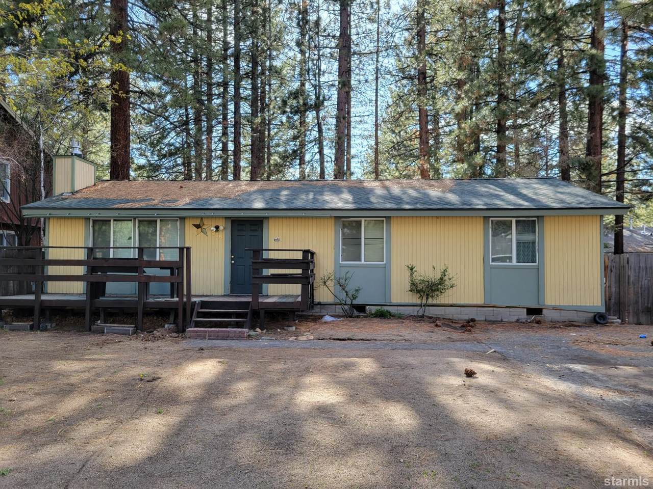 916 Tanglewood Drive - Photo 1
