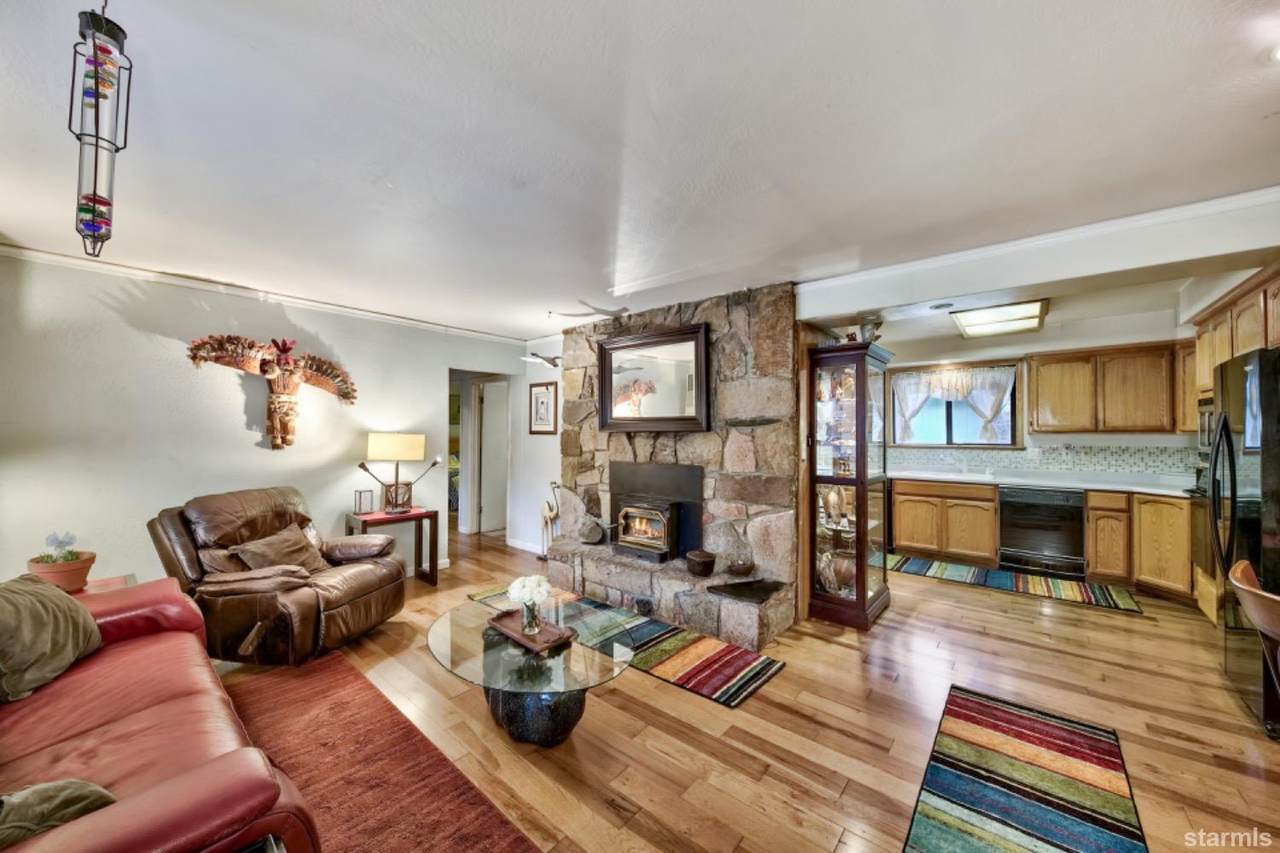 2635 Rose Avenue - Photo 1