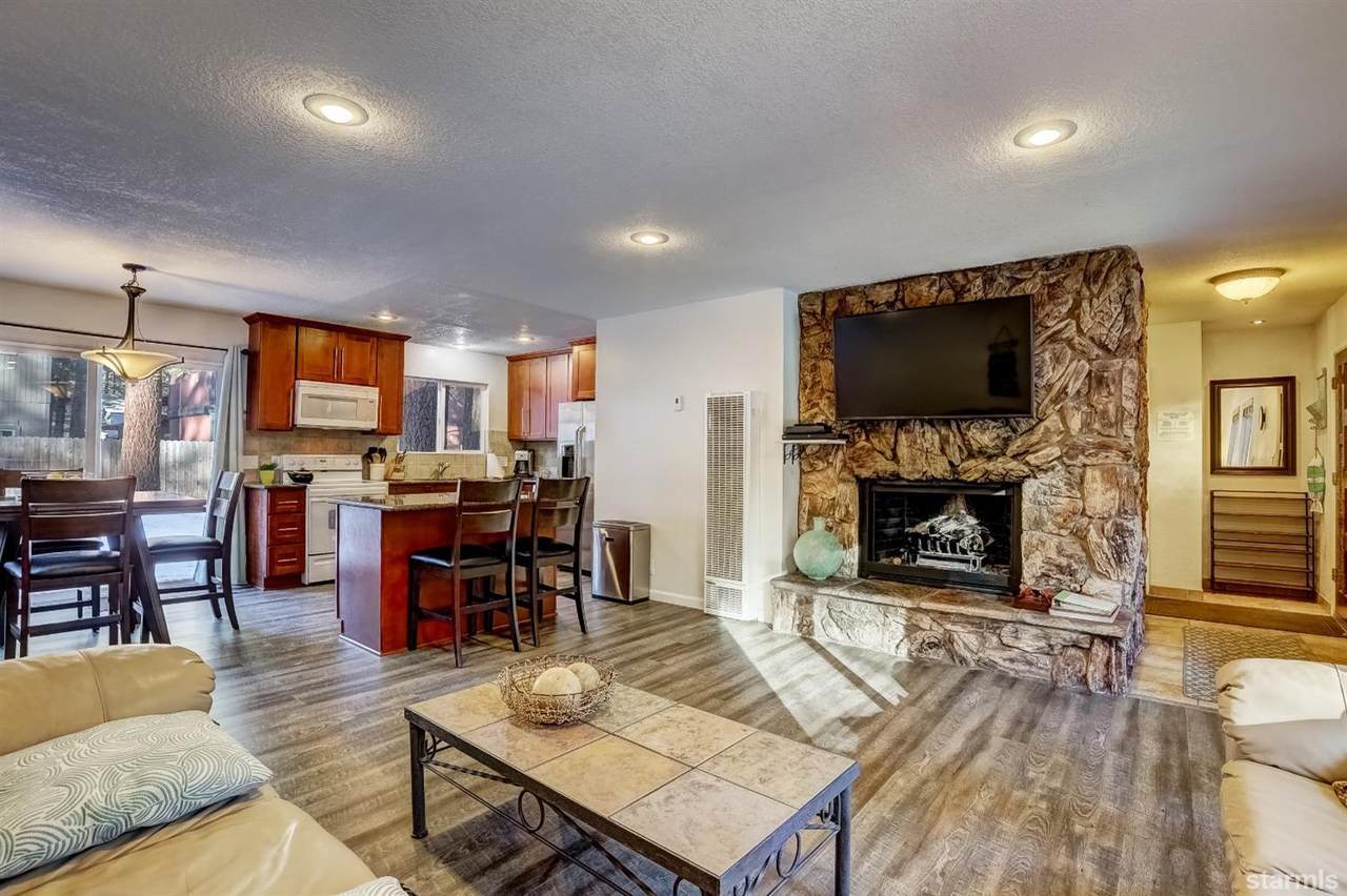 851 Los Angeles Avenue - Photo 1