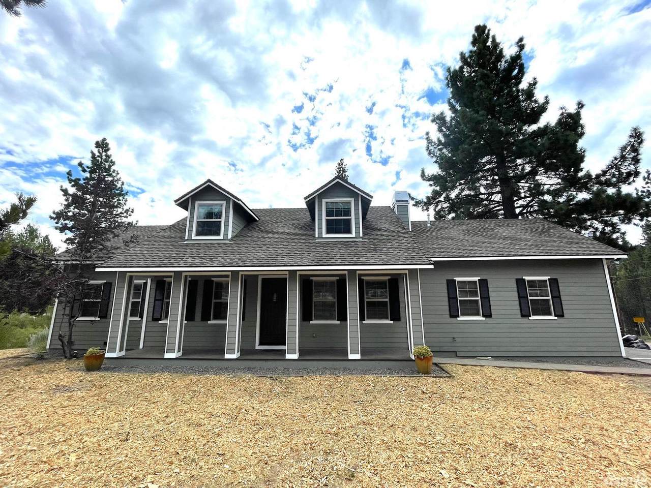 1009 View Circle - Photo 1