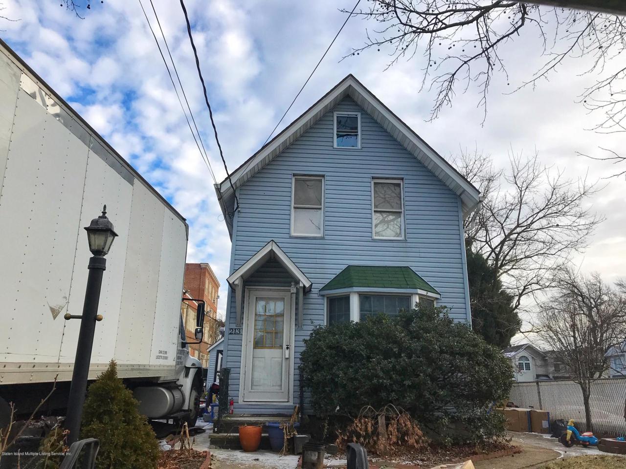 213 Union Avenue - Photo 1