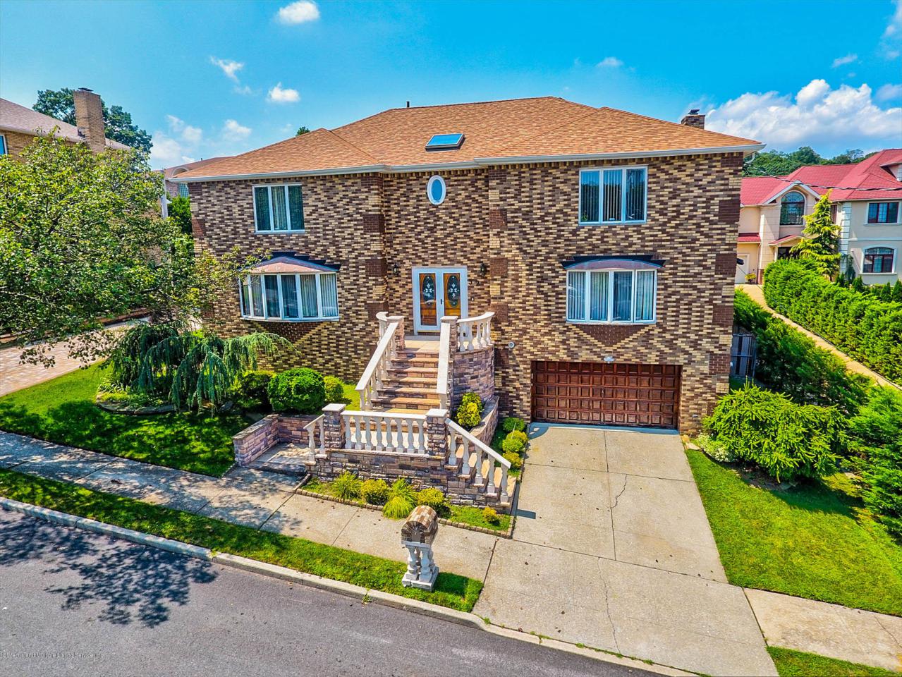 52 Ridge Avenue - Photo 1