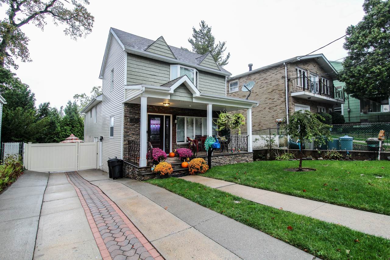 79 Glenwood Avenue - Photo 1 79 Glenwood Avenue - Photo 1