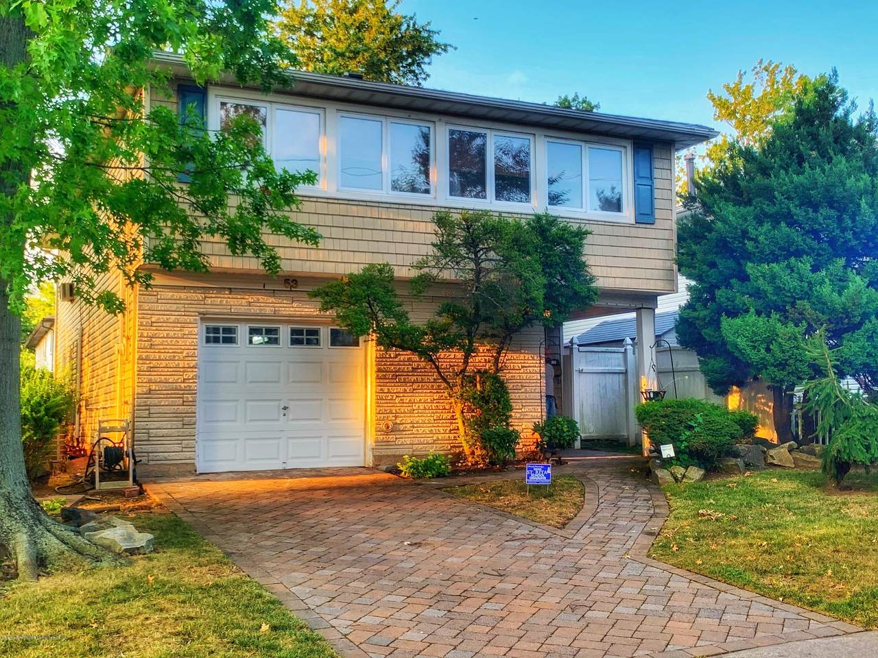 53 Gary Place - Photo 1