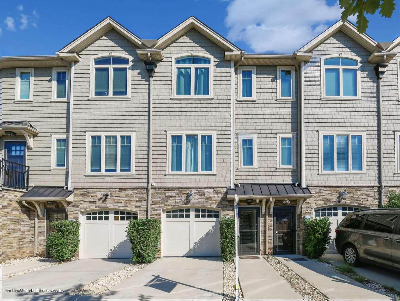 215 Roman Avenue - Photo 1