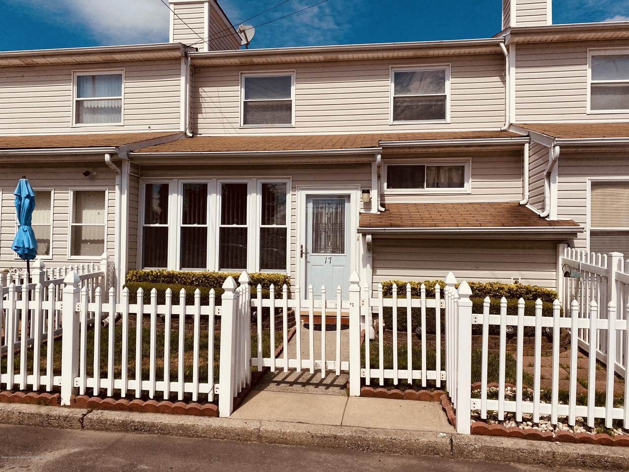 17 Anita Street - Photo 1