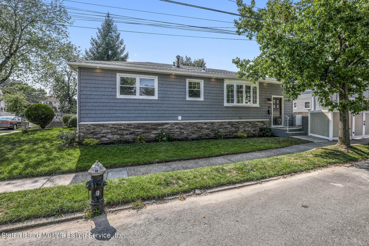 83 Katan Avenue - Photo 1