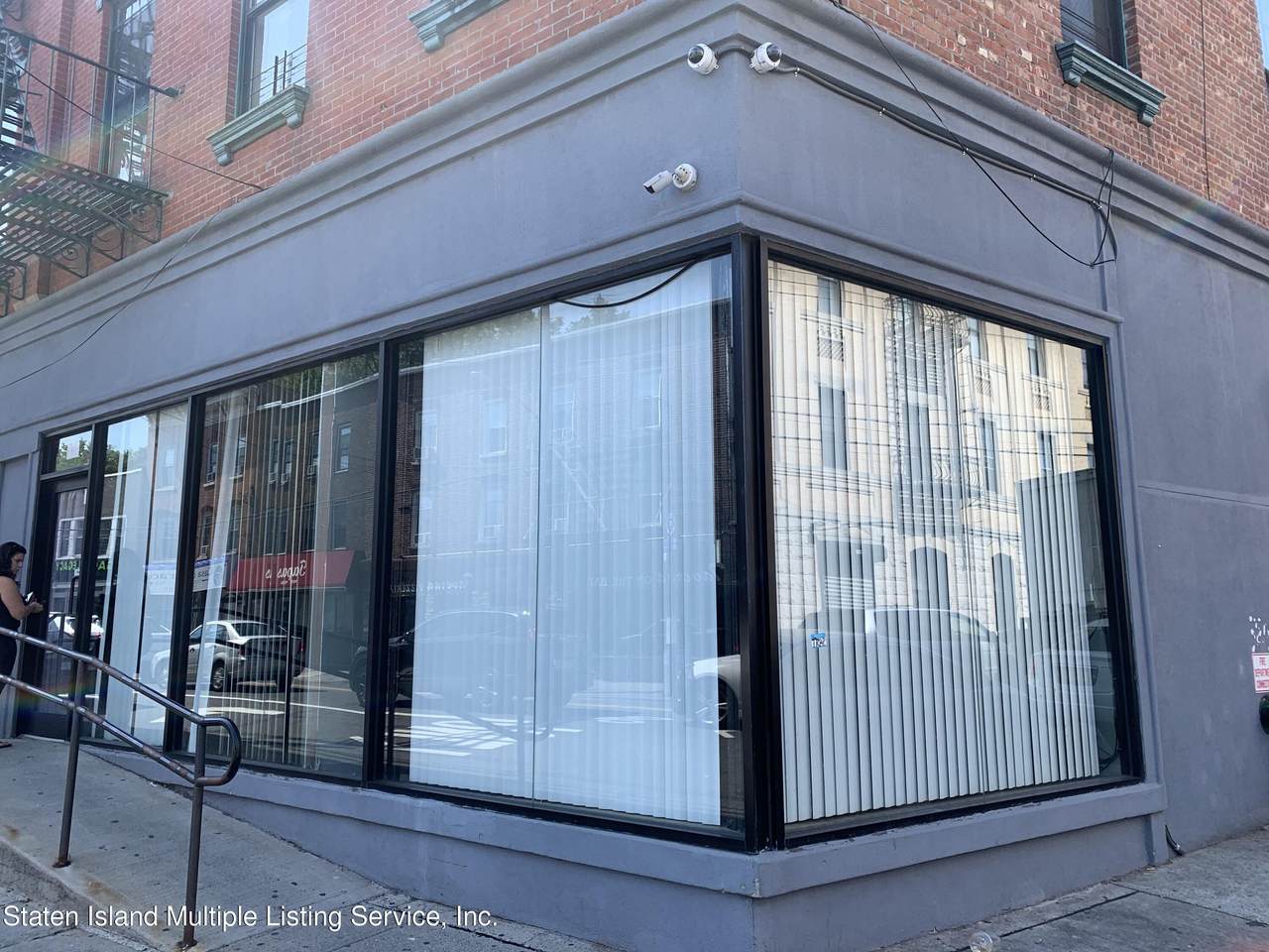 660 Bay Street - Photo 1
