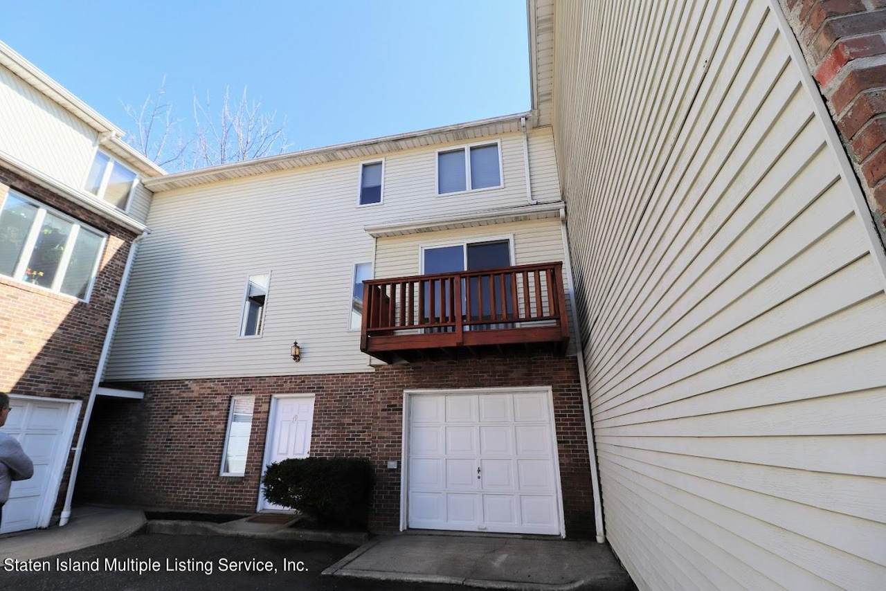 19 Arthur Court - Photo 1
