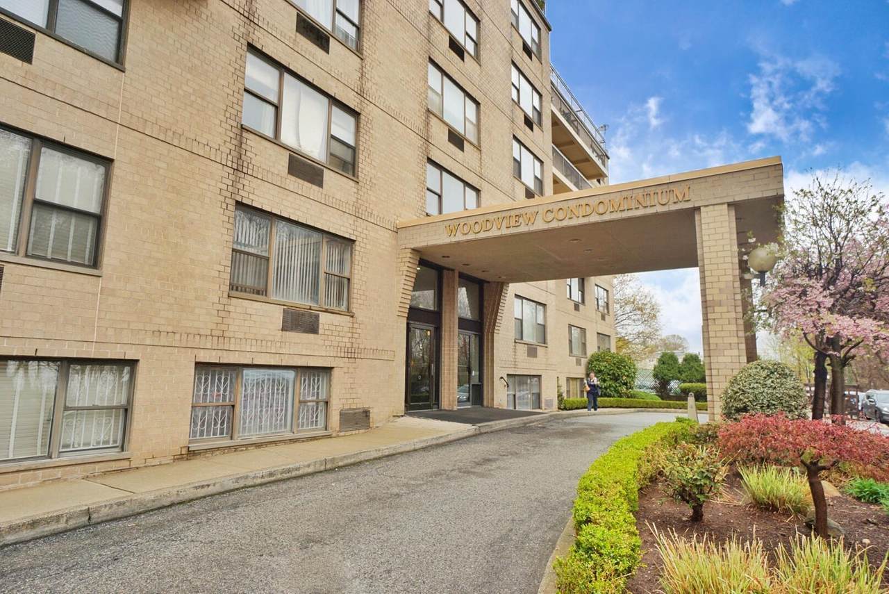 175 Zoe Street - Photo 1
