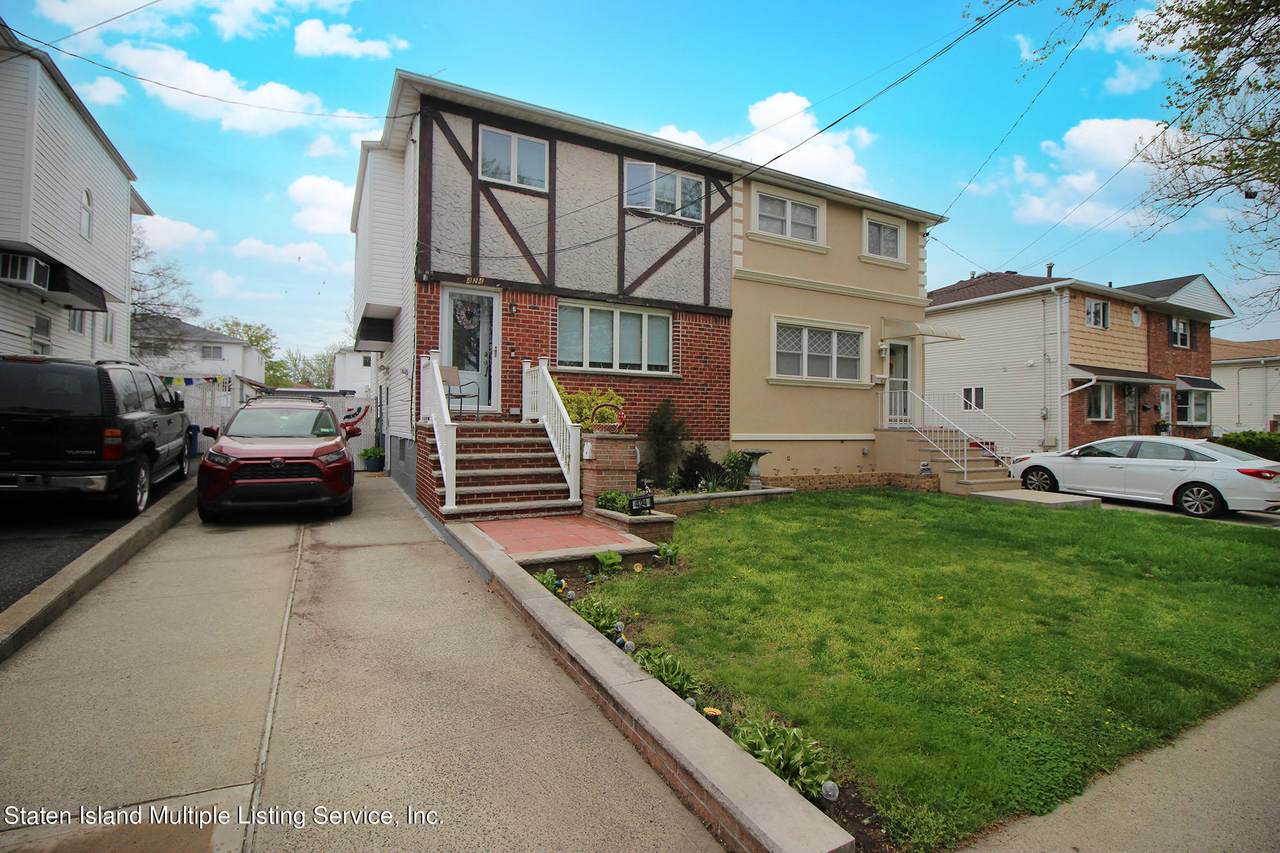 424 Elverton Avenue - Photo 1