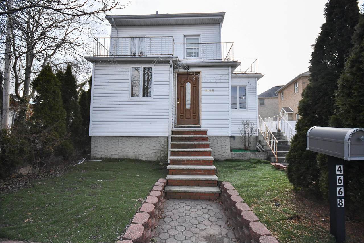 4668 Amboy Road - Photo 1