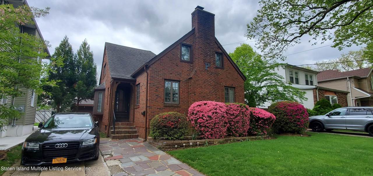 344 Rose Avenue - Photo 1