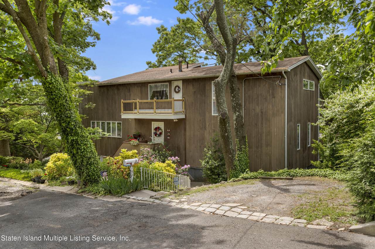 20 Signal Hill Road - Photo 1