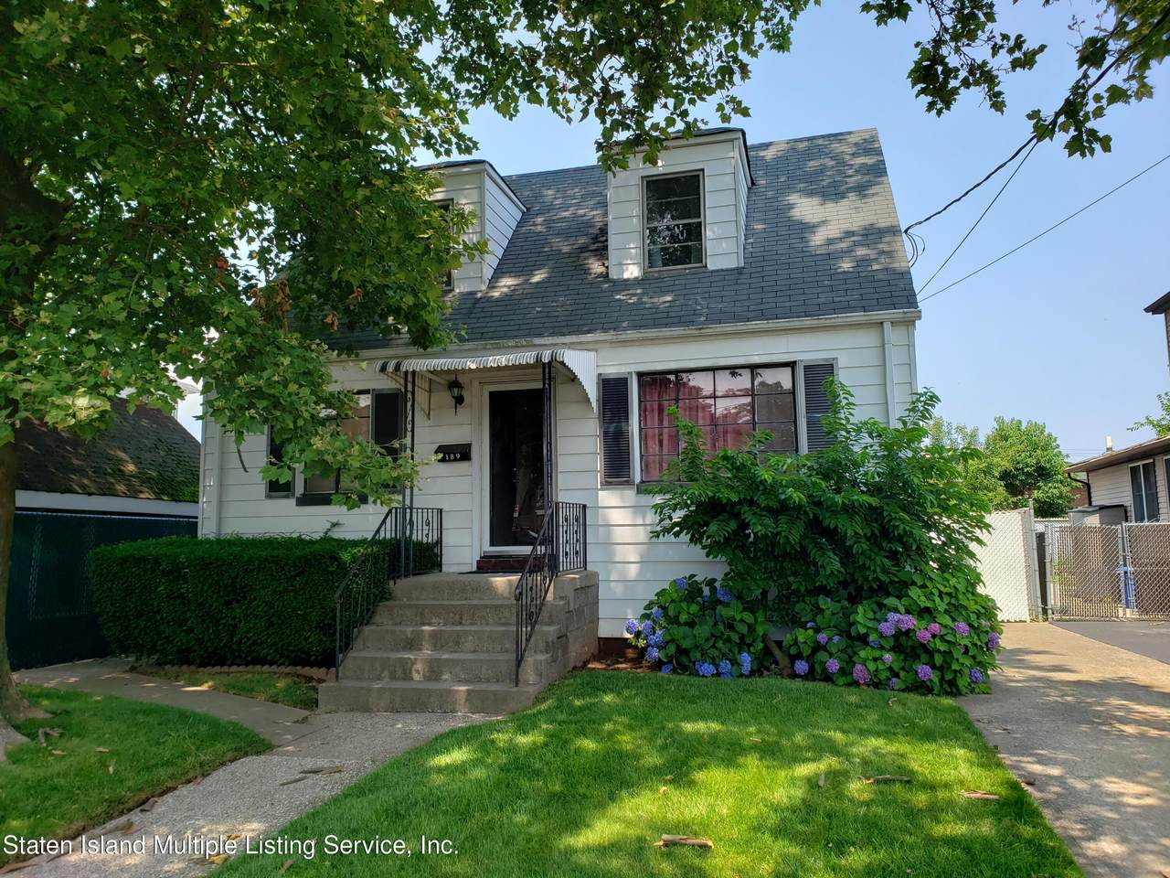 189 Adams Avenue - Photo 1