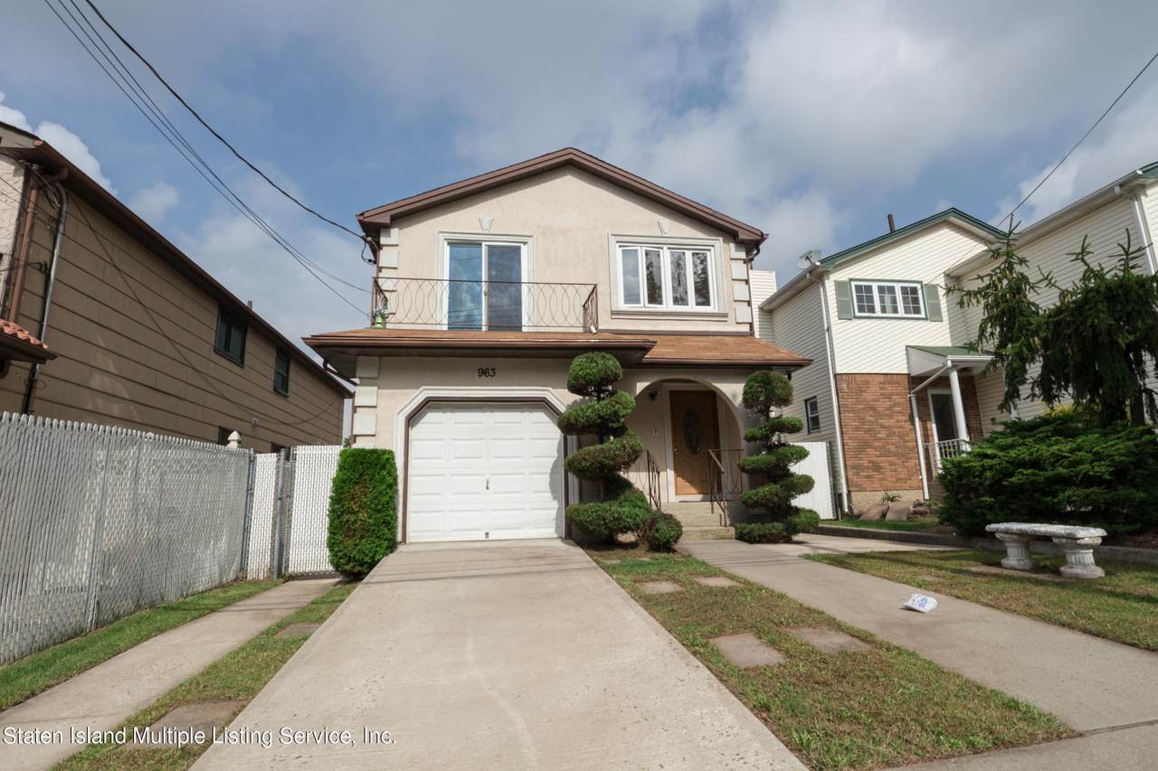 963 Rathbun Avenue - Photo 1