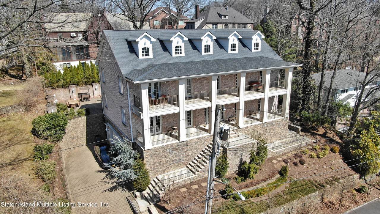 129 Coverly Avenue - Photo 1