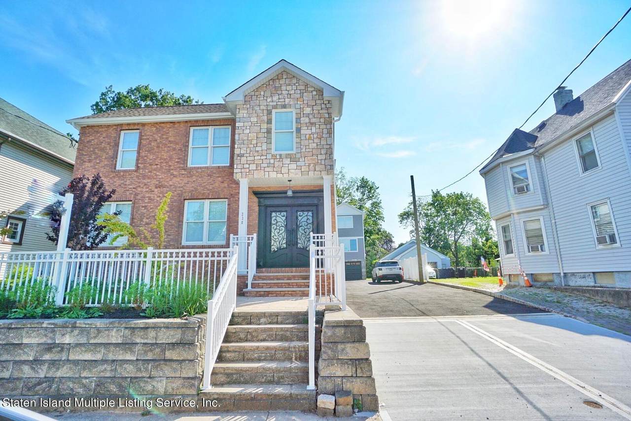 238 Yetman Avenue - Photo 1