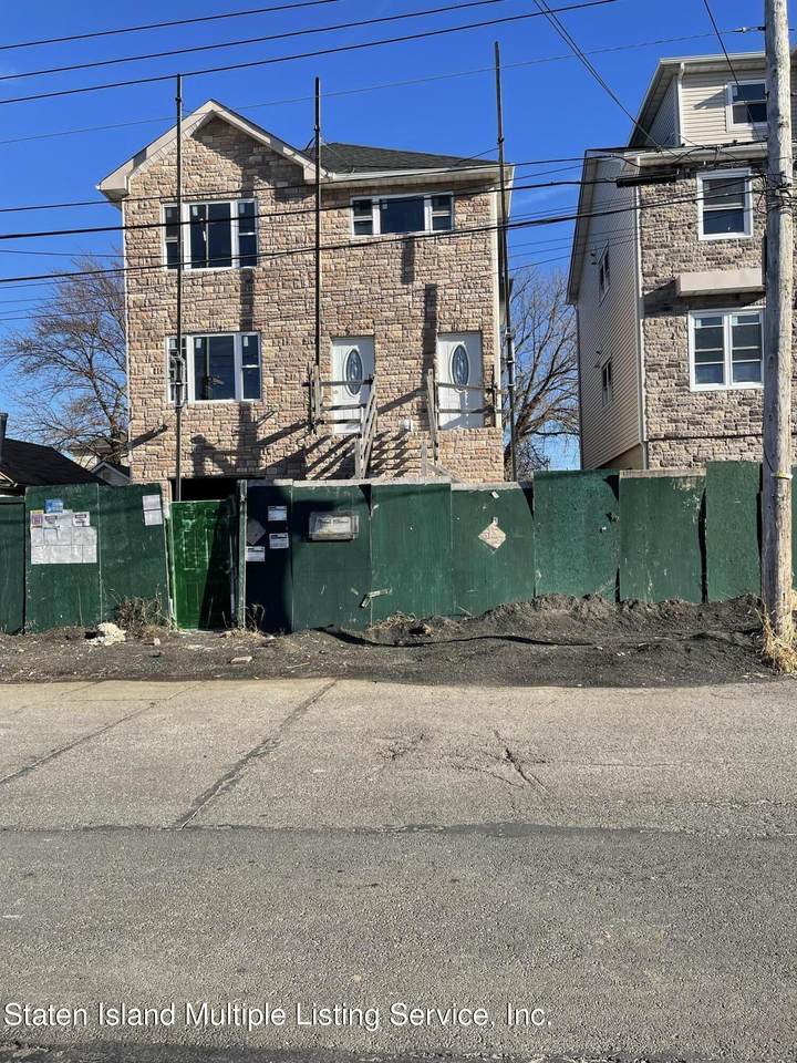 188 Freeborn Street - Photo 1