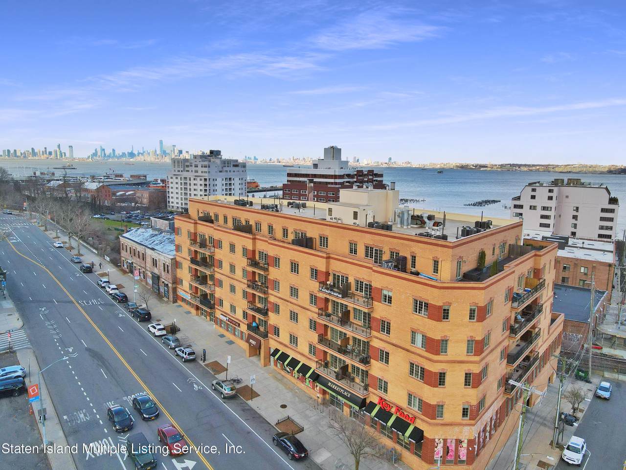 155 Bay Street - Photo 1