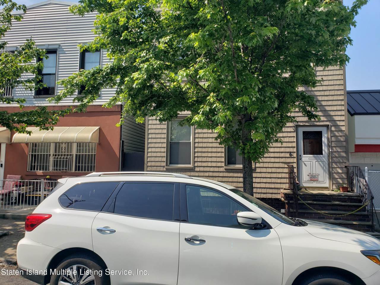 178 30th Street - Photo 1