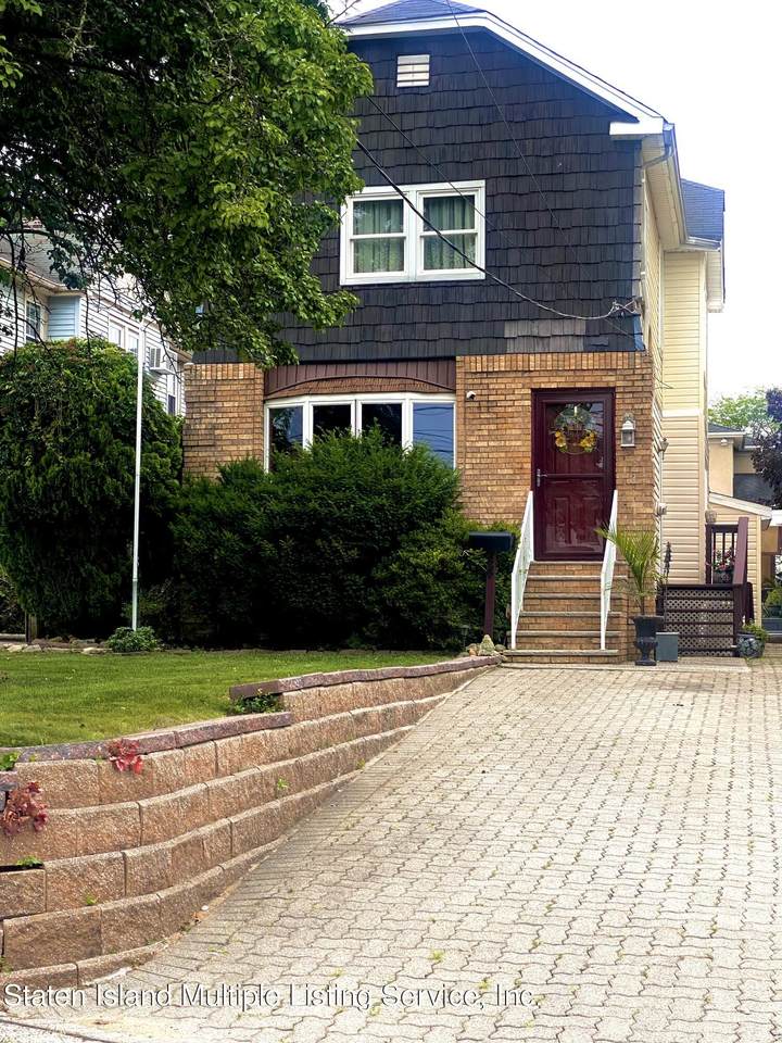 44 Satterlee Street - Photo 1