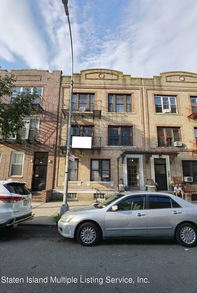419 68th Street - Photo 1