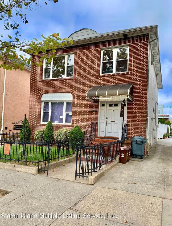 7220 17th Avenue - Photo 1
