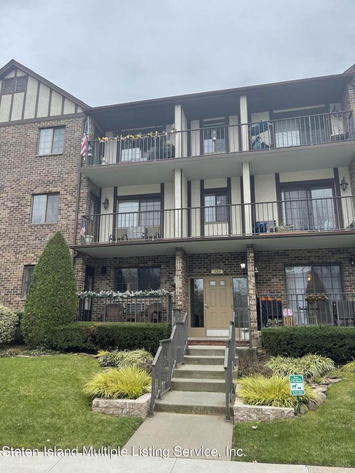 120 Devon Loop - Photo 1