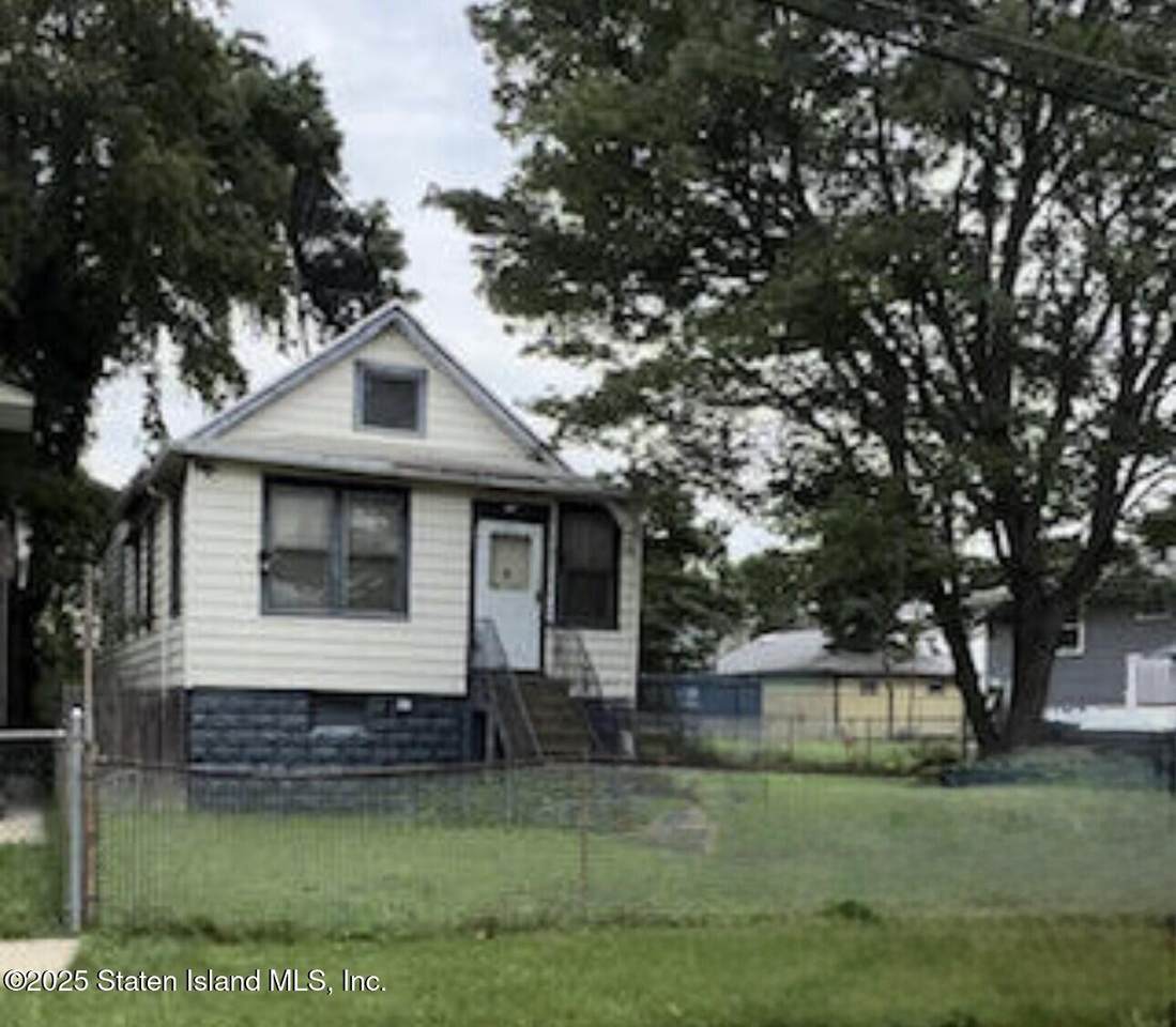 25 Benjamin Place - Photo 1