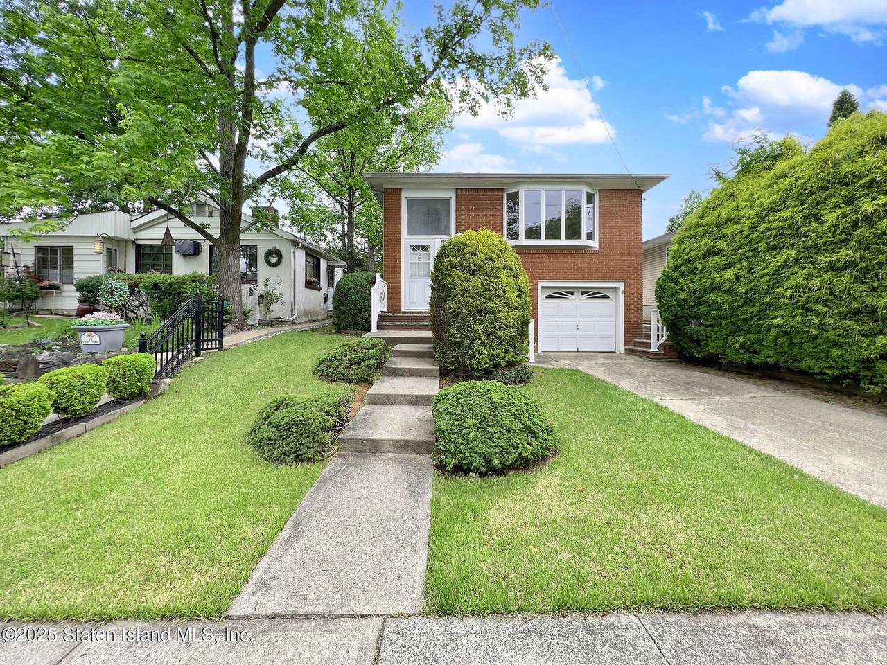 45 West Terrace - Photo 1