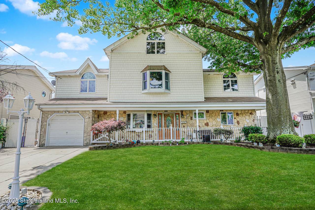 324 Retford Avenue - Photo 1