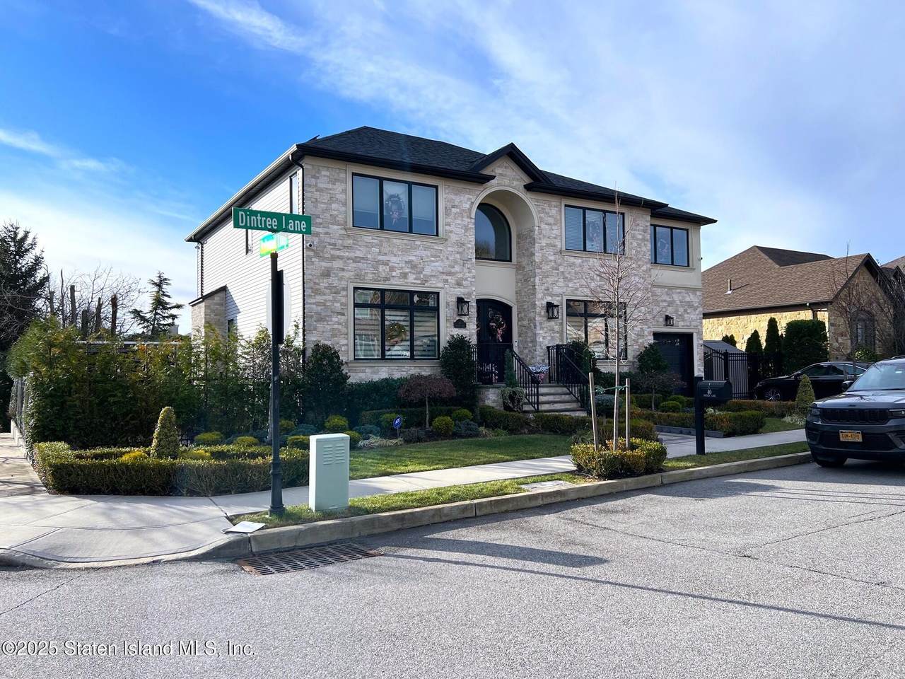 40 Dintree Lane - Photo 1