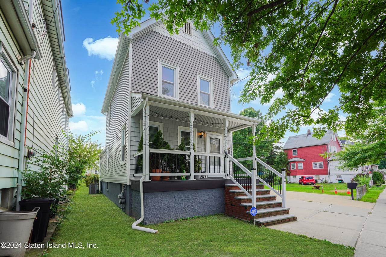 28 Hooker Place - Photo 1