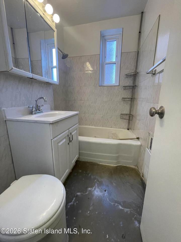 https://bt-photos.global.ssl.fastly.net/statenisland/1280_boomver_1_2602492-2.jpg
