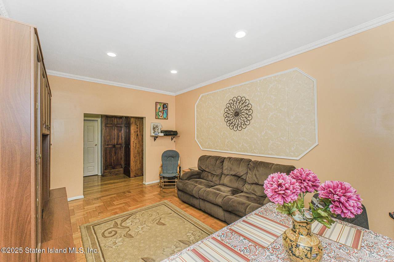 https://bt-photos.global.ssl.fastly.net/statenisland/1280_boomver_1_2603232-2.jpg