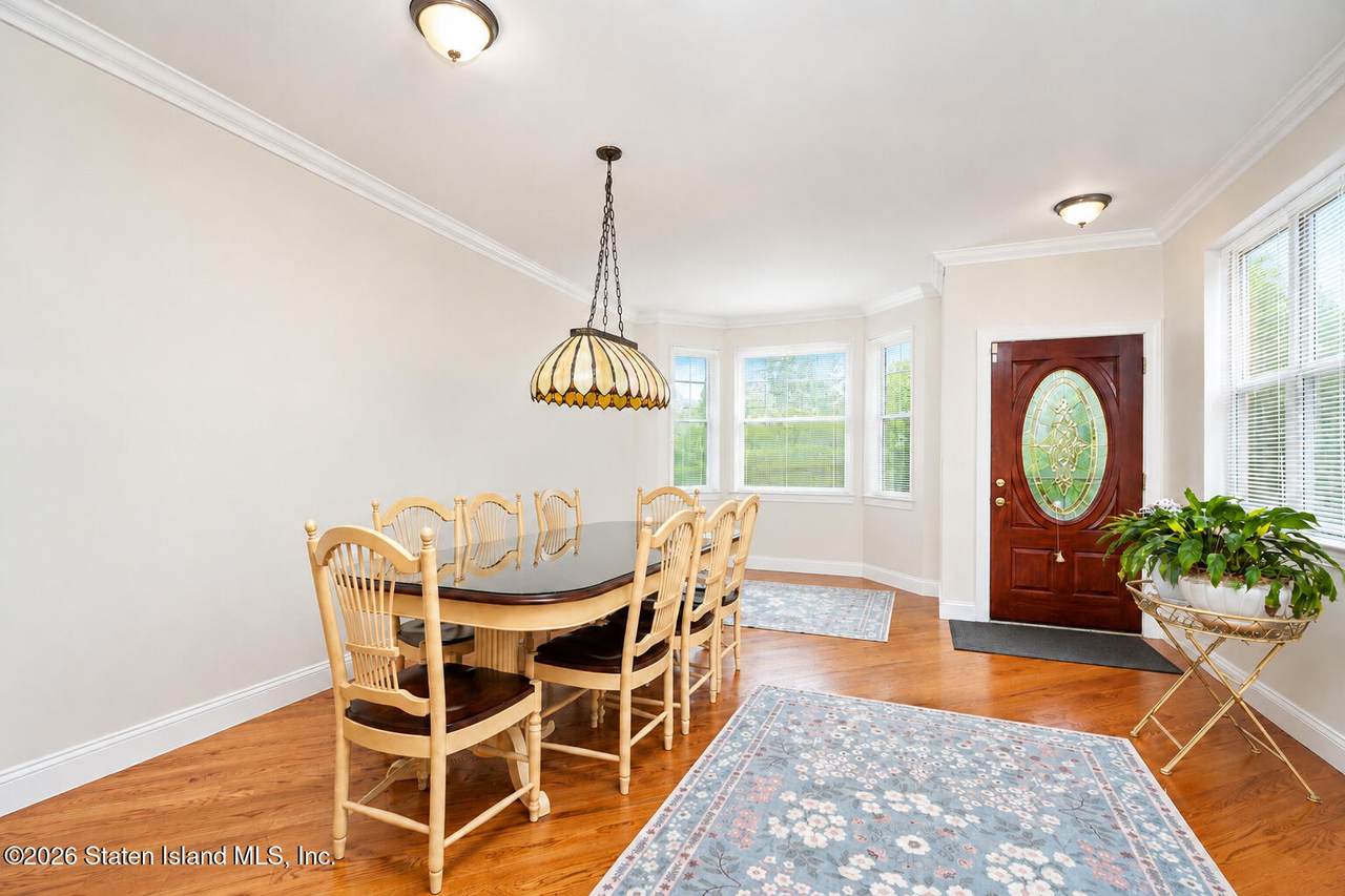 https://bt-photos.global.ssl.fastly.net/statenisland/1280_boomver_1_2603553-2.jpg