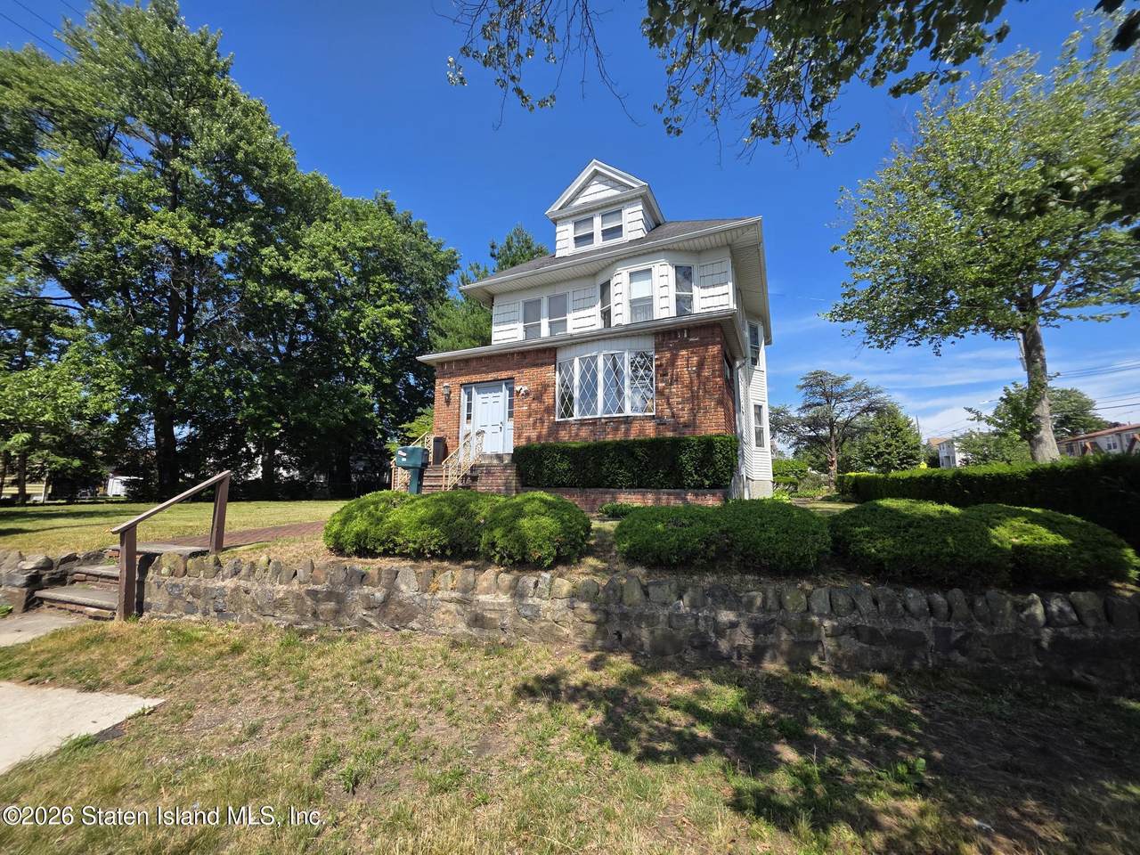 169 Wild Avenue - Photo 1