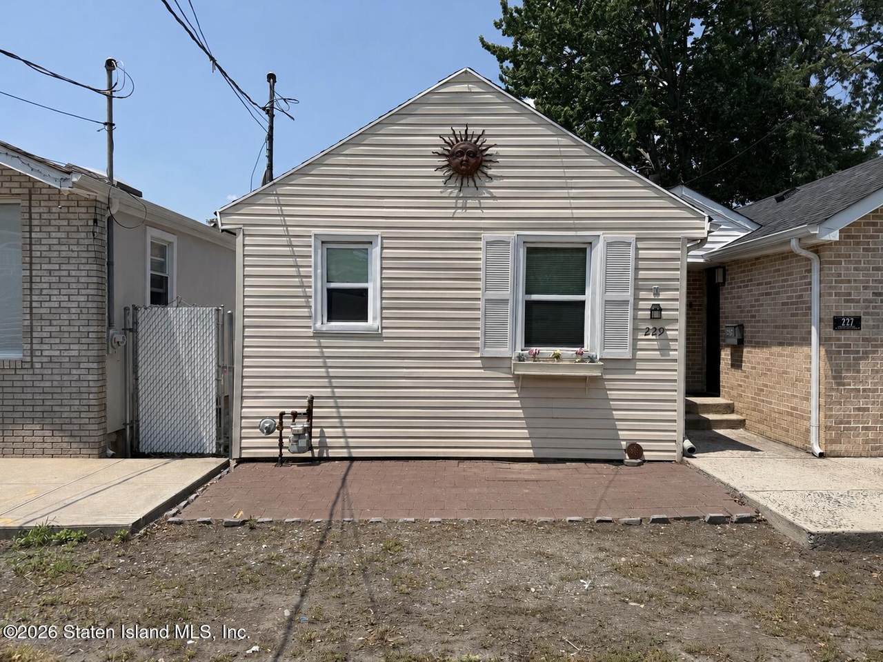 229 Freeborn Street - Photo 1