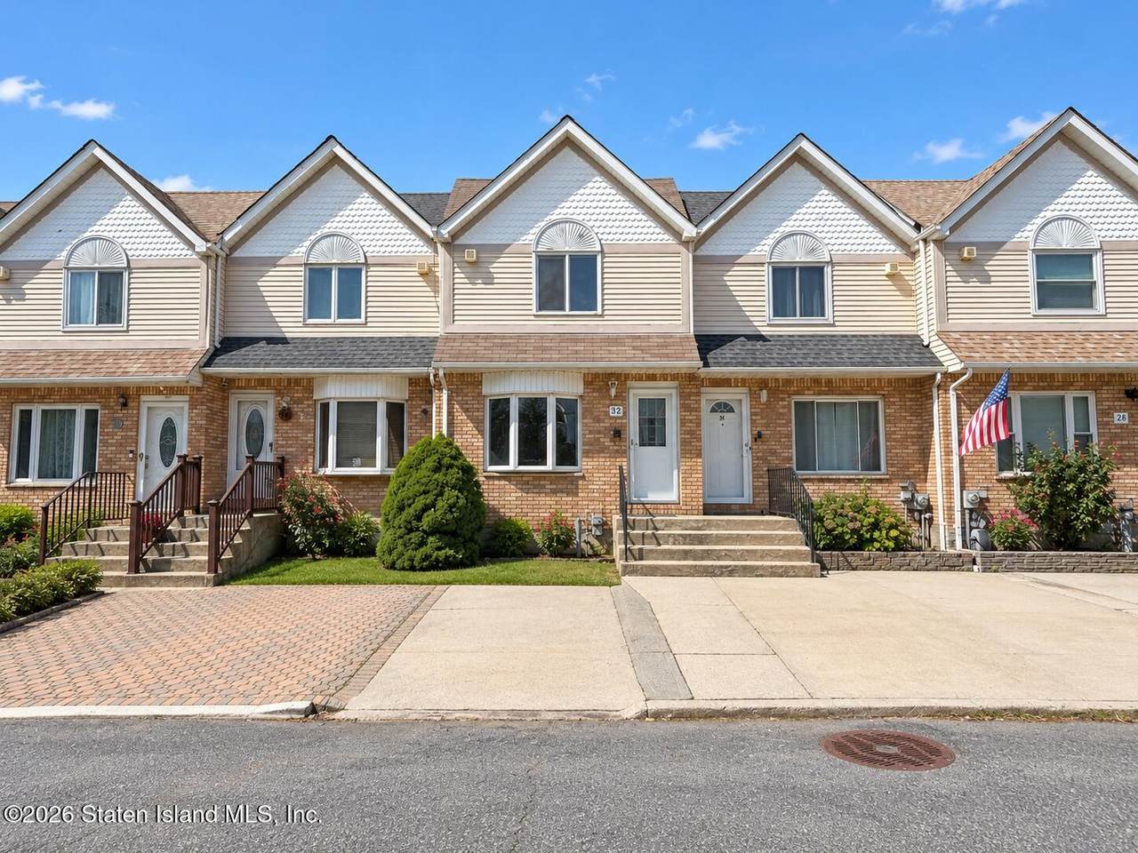 32 Westport Lane - Photo 1