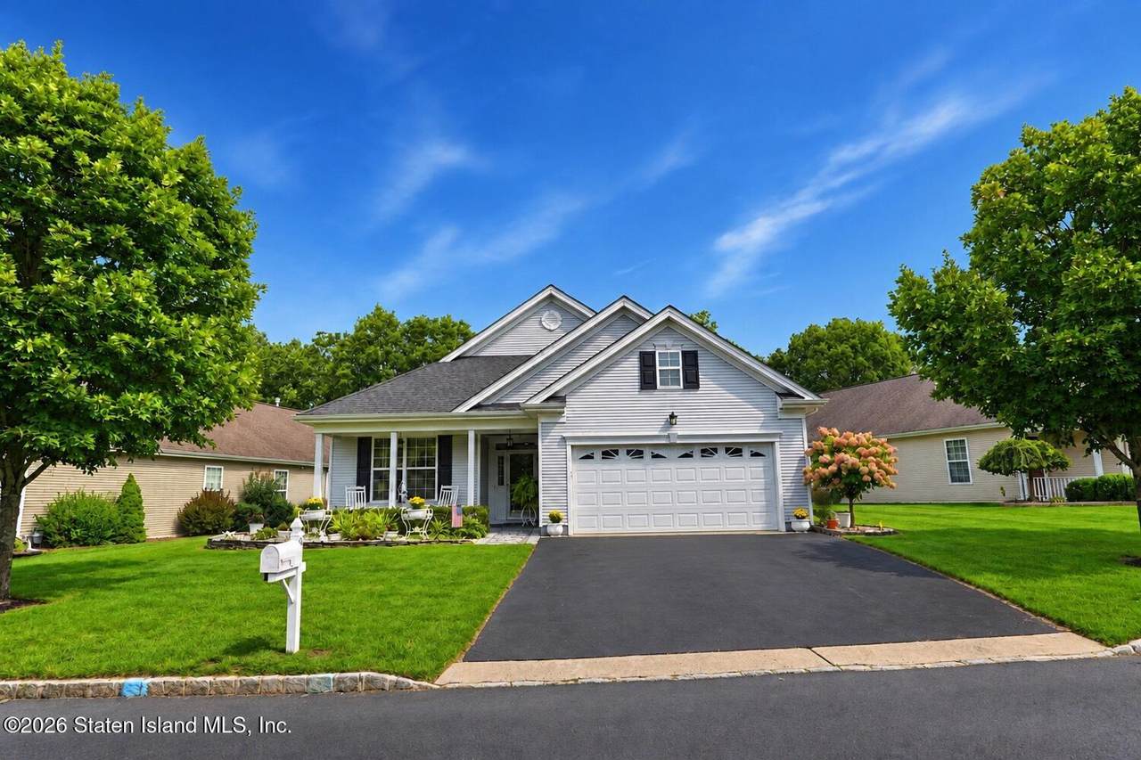 97 Stamford Drive - Photo 1